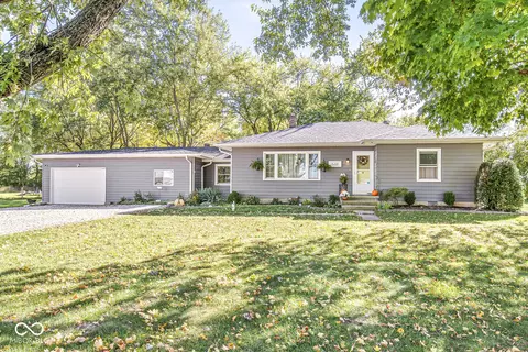 6201 W 800 N, Fountaintown, IN 46130
