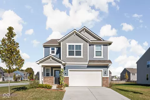 6831 Orchard Run Cir, Whitestown, IN 46075