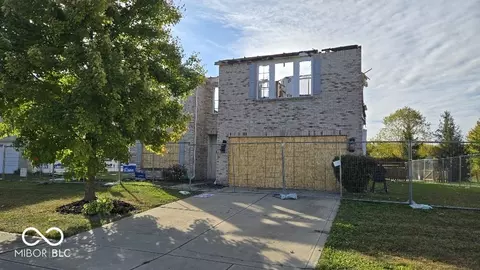 10469 Ballard Dr, Brownsburg, IN 46112