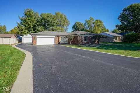 8604 Edgewood Ave, Indianapolis, IN 46239