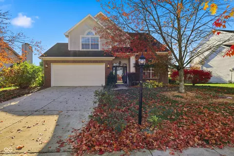 10521 Magenta Dr, Noblesville, IN 46060
