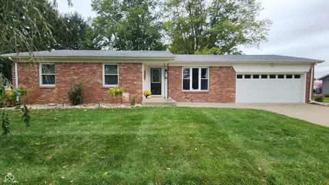 700 Commercial St, Veedersburg, IN 47987