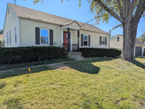 304 E 14th St, Seymour, IN 47274