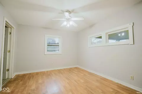 208 Washington St, Dunreith, IN 47337 photo 12