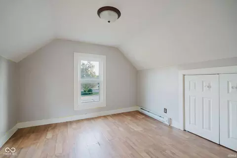 208 Washington St, Dunreith, IN 47337 photo 18