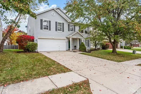 10392 Cotton Blossom Dr, Fishers, IN 46038
