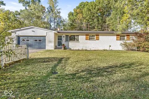 2932 Parr Dr, Indianapolis, IN 46220