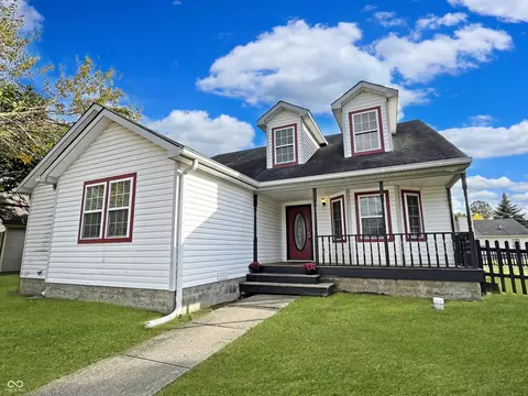 705 Chestnut Ln, Brownsburg, IN 46112