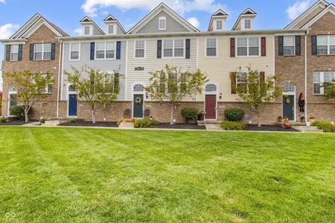 12748 Tamworth Dr, Fishers, IN 46037