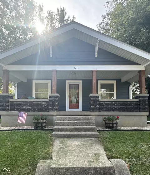 501 W Washington St, Waynetown, IN 47990