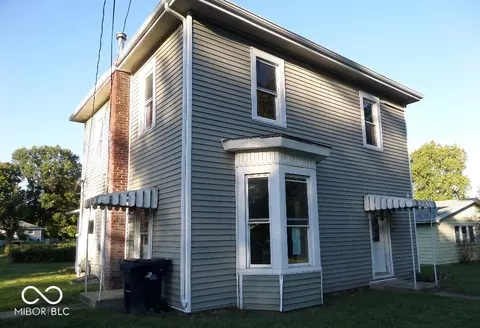 424 W Broad St, Spiceland, IN 47385