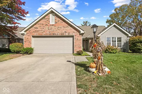 8150 Silk Cir, Indianapolis, IN 46256