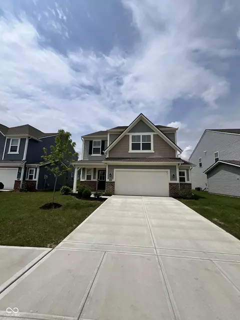 710 Locust Dr, Danville, IN 46122