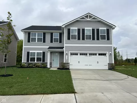 1738 Bayberry Dr, Greenfield, IN 46140
