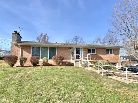404 Linwood Dr, Greencastle, IN 46135