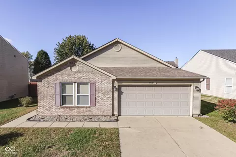 5712 Grassy Bank Dr, Indianapolis, IN 46237