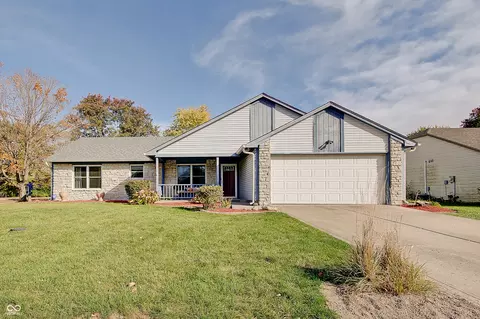 7333 Cobblestone West Dr, Indianapolis, IN 46236