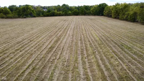 00 1050 County Rd S, Pendleton, IN 46202 photo 6
