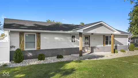 1209 Dunbar Dr, Seymour, IN 47274