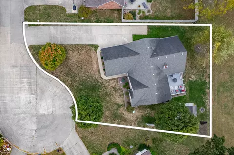 View/Area - 1227 Pendle Hill Ave, Pendleton, IN 46064 photo 2 of 5