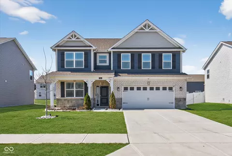 230 Walker Dr, Whiteland, IN 46184