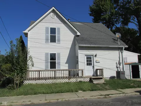 529 S State St, Greenfield, IN 46140