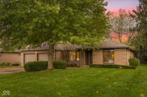 1141 Pintail Ct, Columbus, IN 47201