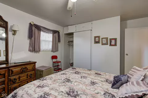 Bedroom - 60 Pike Pl, Plainfield, IN 46168 photo 3 of 7