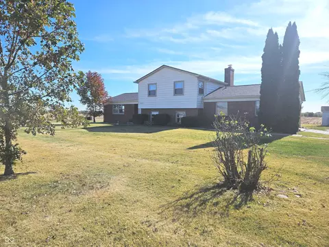 2661 W 300 N, Greenfield, IN 46140