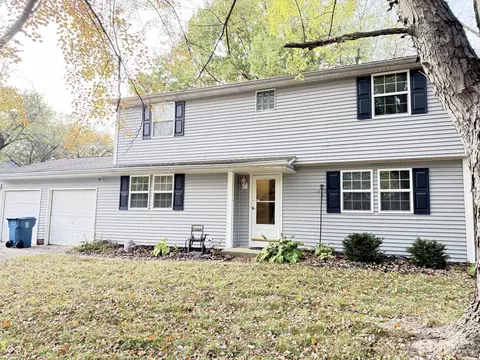 9308 Thornwood Dr, Indianapolis, IN 46250