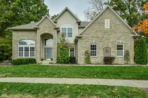 8456 Flatwood Ct, Indianapolis, IN 46278