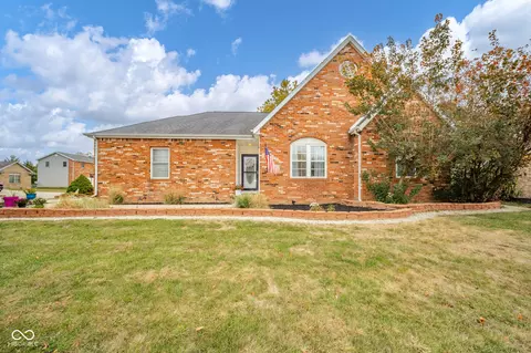 1600 S Midway Dr, Yorktown, IN 47396