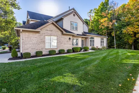 9275 Muir Ln, Fishers, IN 46037