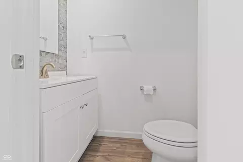 Bath - 8511 Fownes Ln, Pendleton, IN 46064 photo 1 of 3