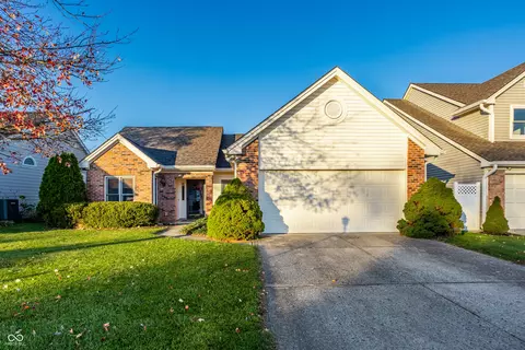 7764 Hooper Strait Dr, Indianapolis, IN 46236