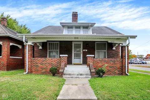 1132 Chestnut St, Columbus, IN 47201