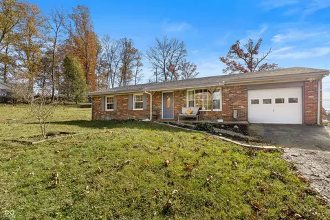 6455 W Todd Ct, North Vernon, IN 47265