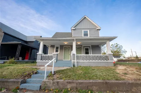 218 E 8th St, Muncie, IN 47302
