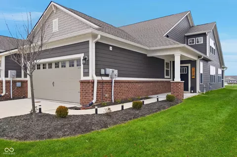 1685 Garwood Dr, Westfield, IN 46074