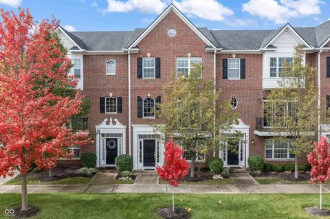 11455 Reagan Dr, Fishers, IN 46038