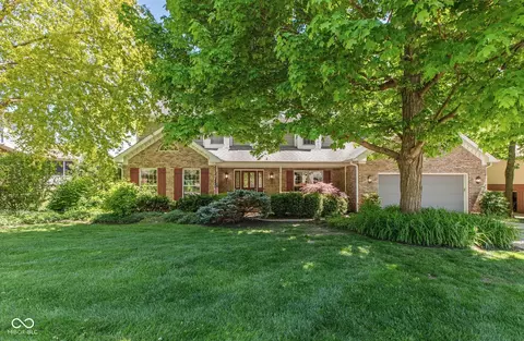 12629 Old Stone Dr, Indianapolis, IN 46236