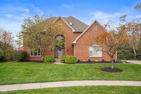 7528 Timber Springs Dr S, Fishers, IN 46038