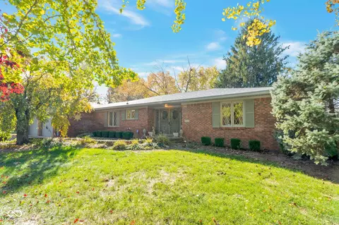 8622 Bishops Ln, Indianapolis, IN 46217