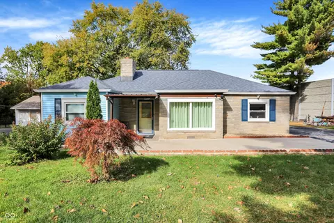 3220 Chamberlin Dr, Indianapolis, IN 46227