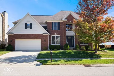 8149 Northpoint Dr, Brownsburg, IN 46112