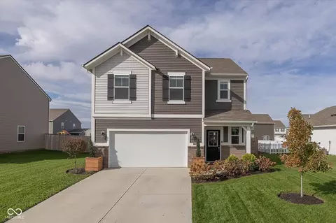 346 Switchgrass Ln, New Whiteland, IN 46184