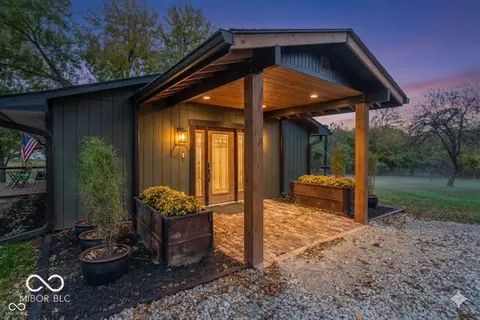 7320 W 1150 S, Waveland, IN 47989