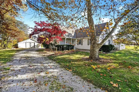 4551 N 225 E, Whiteland, IN 46184