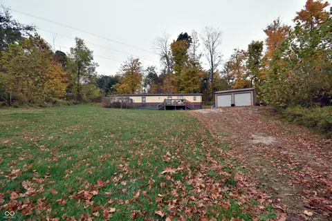 5391 Godsey Rd, Martinsville, IN 46151