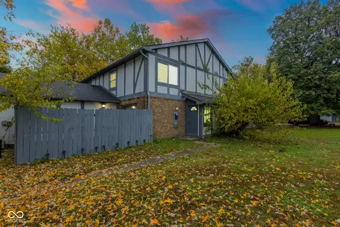 3728 Tudor Park Dr, Indianapolis, IN 46235